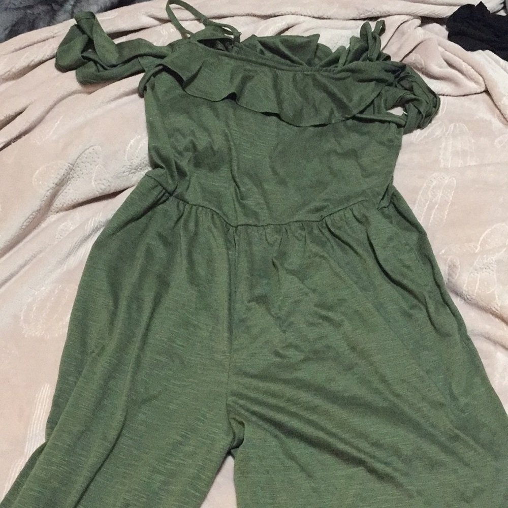 Off the shoulder wide leg romper
